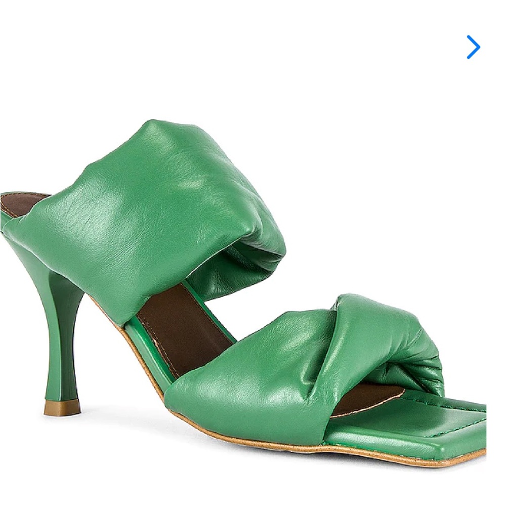 Alohas Twist Strap in Green EU Size 38